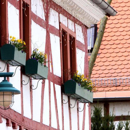 Schmuckes Fachwerk.jpg